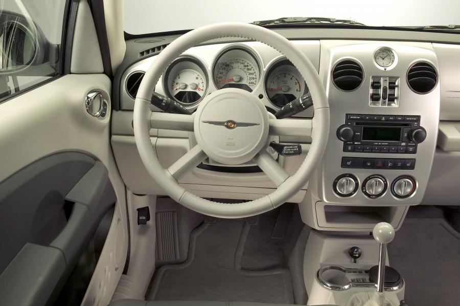  Chrysler PT Cruiser 2006 года  (фото 37 из 39)